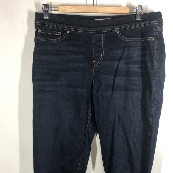 Levi’s Totally Shaping Pull On Skinny jeans size 12 - Picture 2 of 11